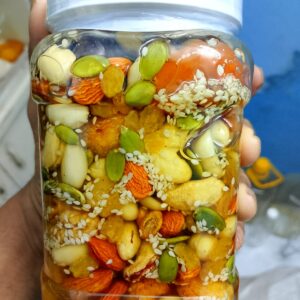 12 Item mixed Nut 500 GM